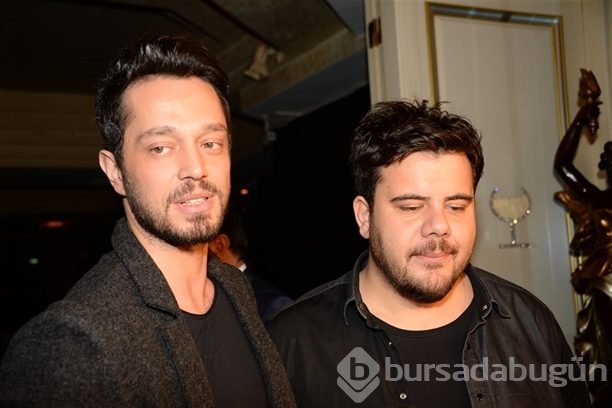 Ebru Gündeş'i yalnız bırakmadılar!