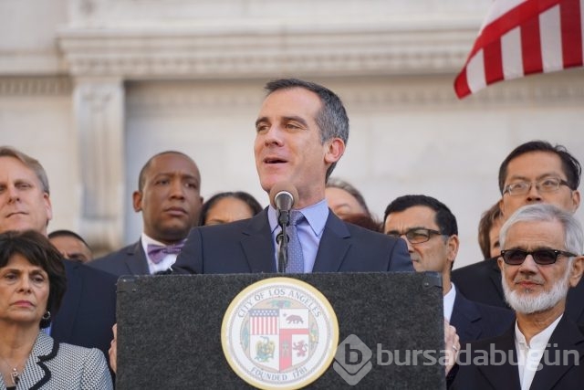 California Müslümanları şiddete karşı toplandı