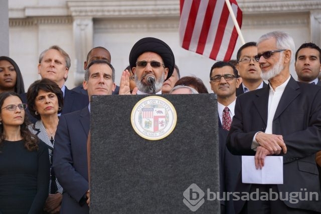 California Müslümanları şiddete karşı toplandı