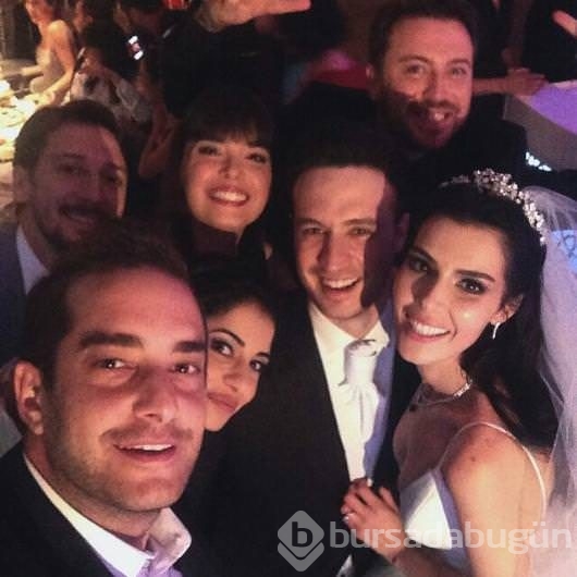 Hatice Şendil'in cesur kıyafeti