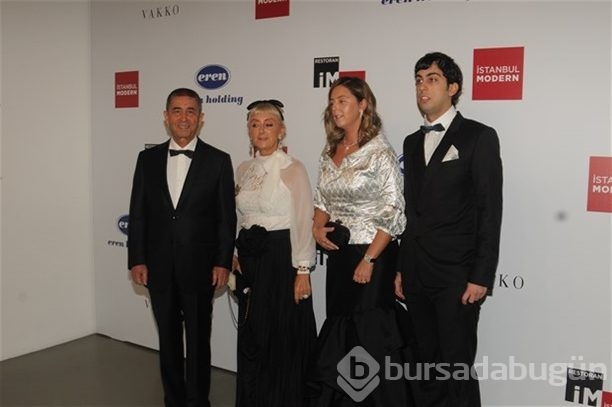 "Gala Modern"e ünlü akını!