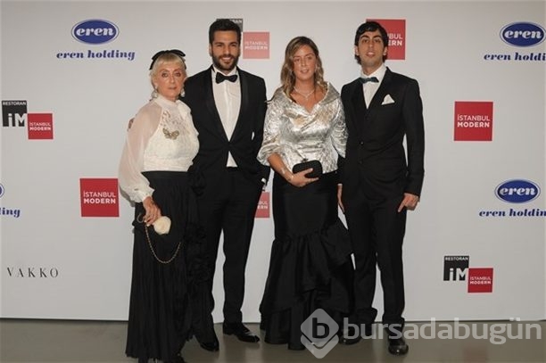 "Gala Modern"e ünlü akını!