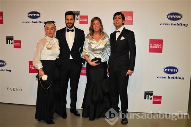 "Gala Modern"e ünlü akını!