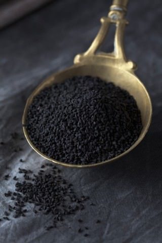 Çörekotu binbir derde deva oluyor