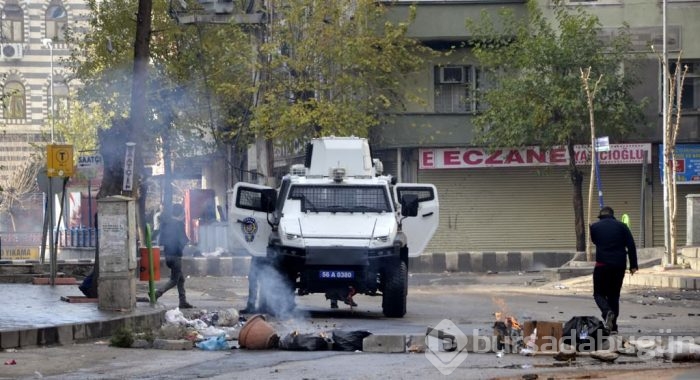 Diyarbakır'da eylem çağrısı sokakları savaş alanına çevirdi!