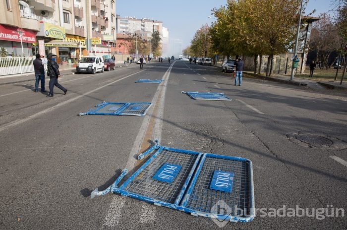 Diyarbakır'da eylem çağrısı sokakları savaş alanına çevirdi!