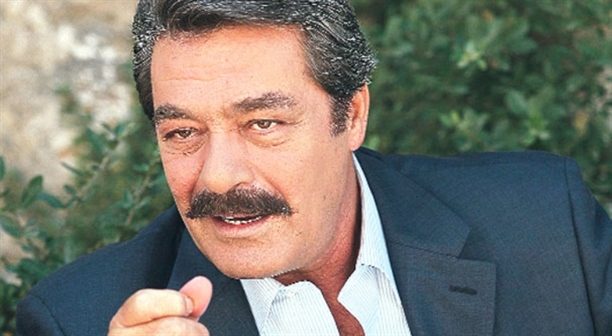 Aklı fikri Kadir İnanır'da