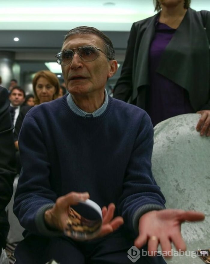 Nobel ödüllü Aziz Sancar Türkiye'ye geldi