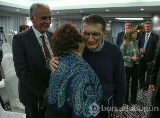Nobel ödüllü Aziz Sancar Türkiye'ye geldi