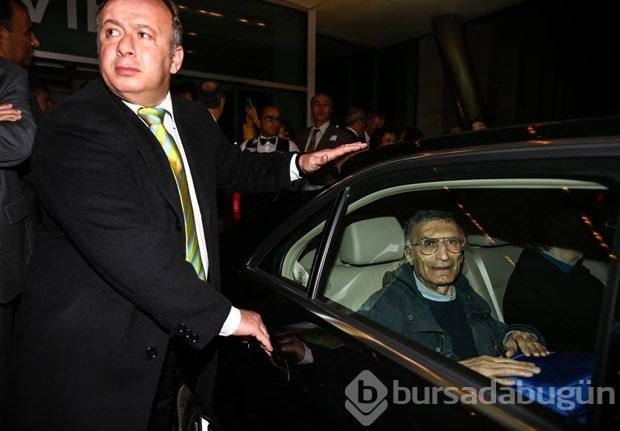 Nobel ödüllü Aziz Sancar Türkiye'ye geldi