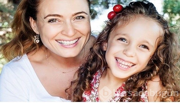 Ceyda Düvenci: ''Bu anne-kız olarak ikimizin yolculuğu..."
