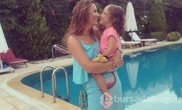 Ceyda Düvenci: ''Bu anne-kız olarak ikimizin yolculuğu..."