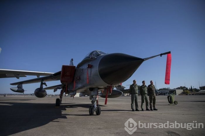 Savaş uçakları incirlikte sahneye çıktı