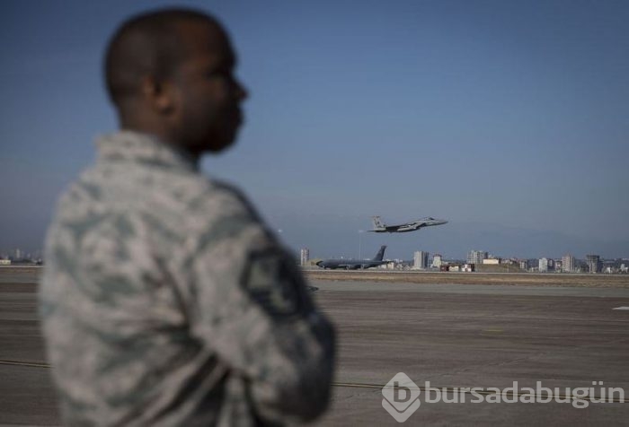 Savaş uçakları incirlikte sahneye çıktı