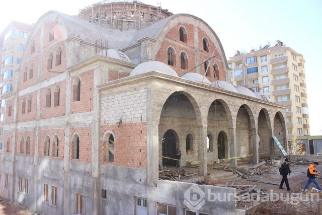 Cami inşaatında göçük