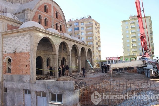 Cami inşaatında göçük