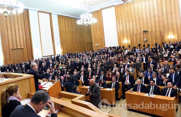 Suruç'ta ölenlerin aileleri CHP grup toplantısında