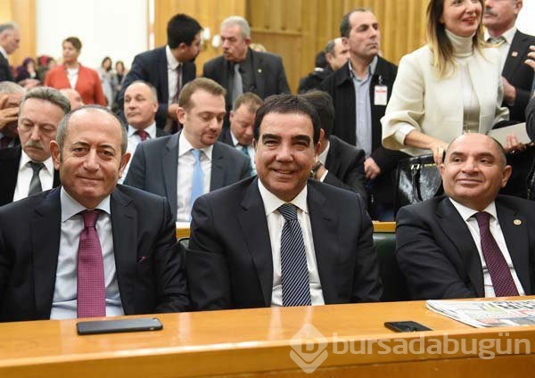 Suruç'ta ölenlerin aileleri CHP grup toplantısında