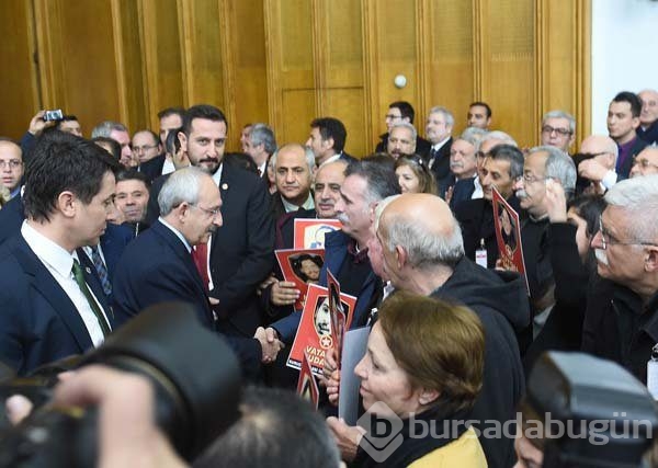 Suruç'ta ölenlerin aileleri CHP grup toplantısında