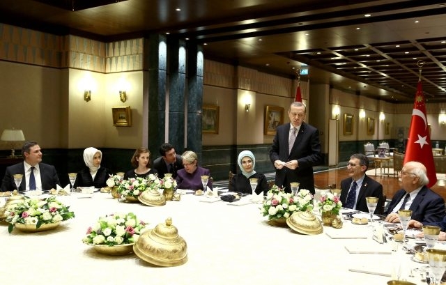 Cumhurbaşkanı Erdoğan, Sancar onuruna akşam yemeği verdi