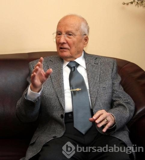 2015'te aramızdan ayrılan 26 ünlü isim 