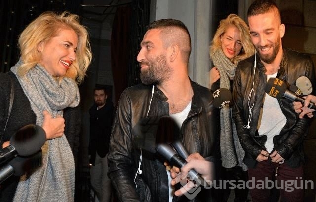 Arda Turan, Burcu Esmersoy'u Instagram'dan sildi