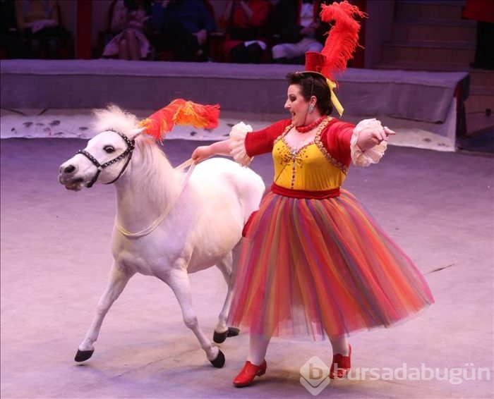Ciniselli Sirki Rusya'da açıldı
