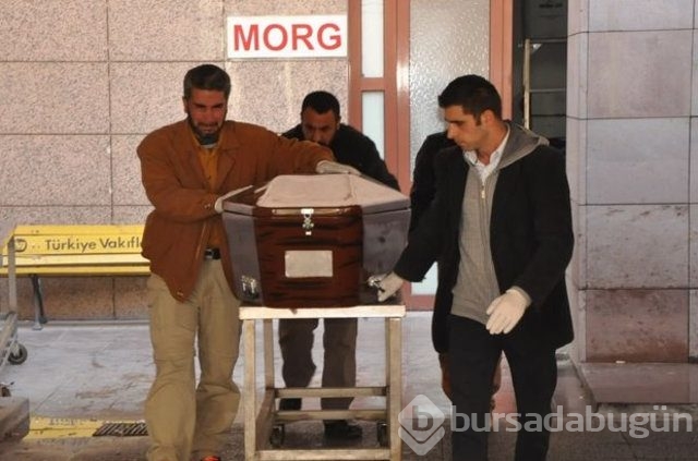 4 evladının cansız bedenini morgtan aldı