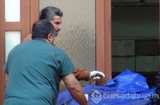 4 evladının cansız bedenini morgtan aldı
