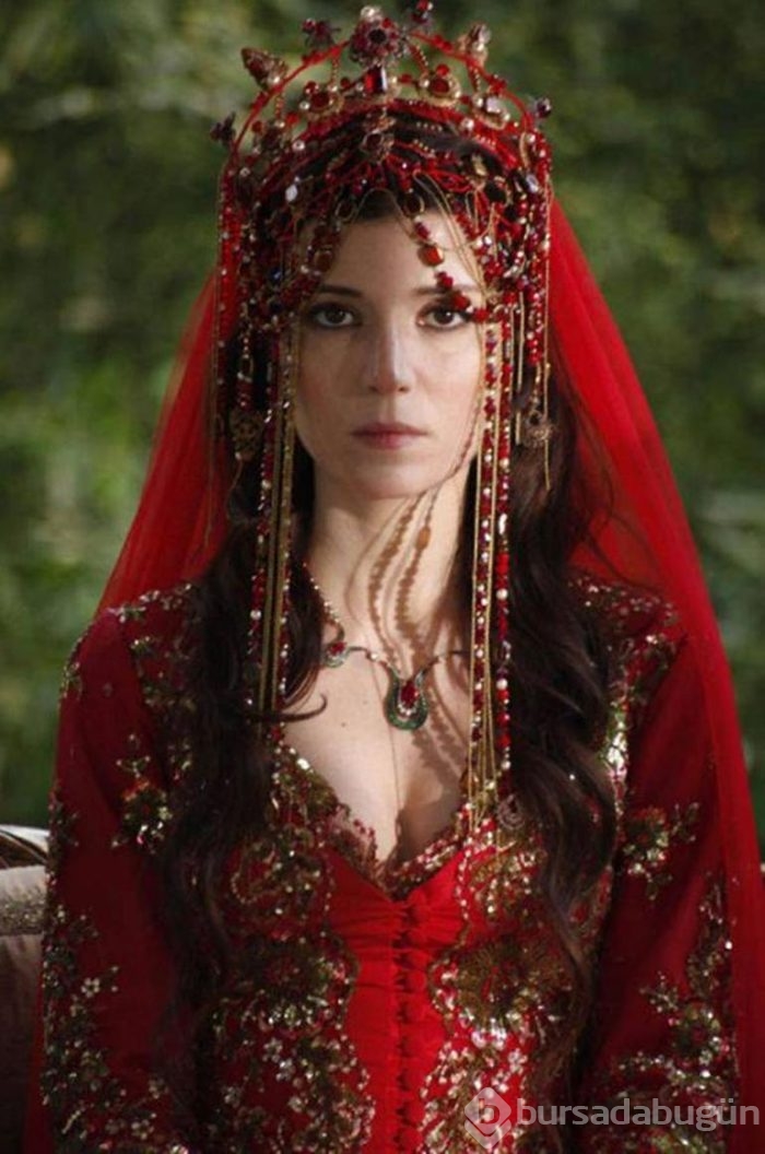 Diziyi bırakıyor