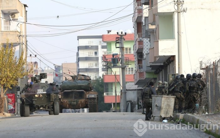 Cizre ve Silopi'de süren operasyonlar böyle görüntülendi!	