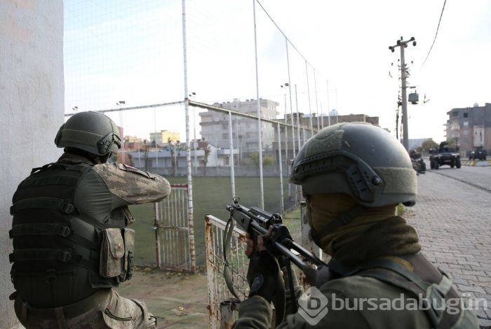 Cizre ve Silopi'de süren operasyonlar böyle görüntülendi!	