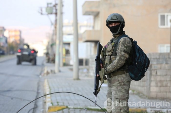Cizre ve Silopi'de süren operasyonlar böyle görüntülendi!	