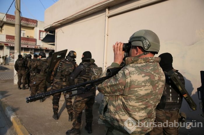 Cizre ve Silopi'de süren operasyonlar böyle görüntülendi!	