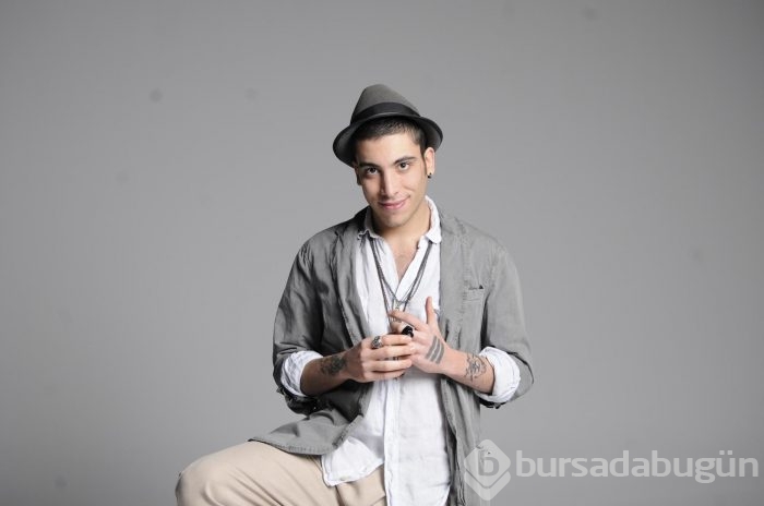 Can Bonomo'nun resim tutkusu