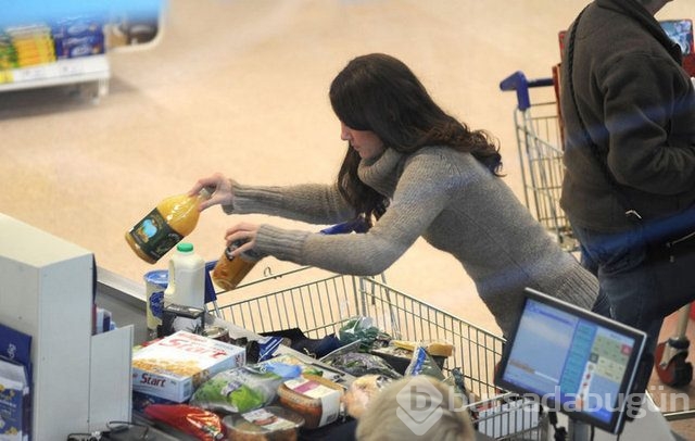 Kate Middleton alışverişte görüntülendi	