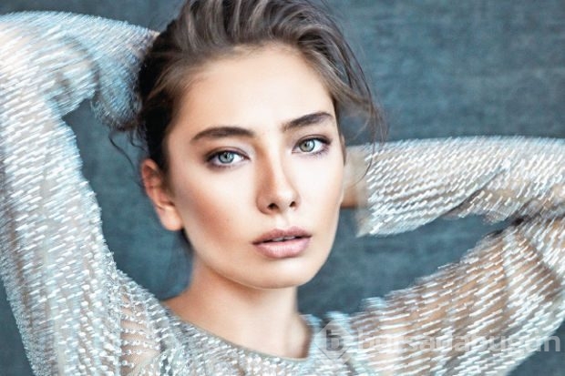 Neslihan Atagül'e dijital operasyon	