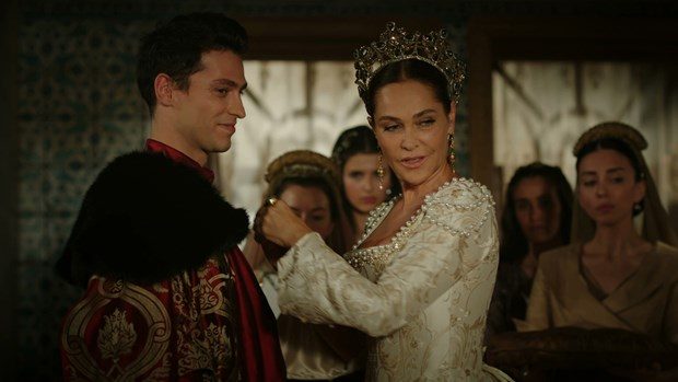 Beren Saat'in ücreti belli oldu