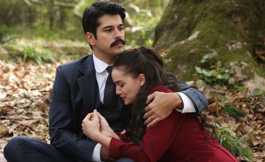 Burak Özçivit ve Fahriye Evcen arasında neler oluyor?
