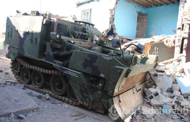 Diyarbakır Sur operasyonundan kareler