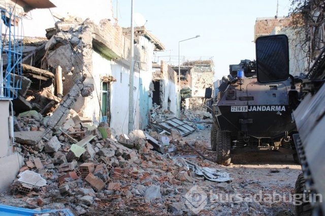 Diyarbakır Sur operasyonundan kareler