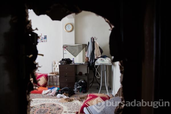 Polis evlere böyle girdi
