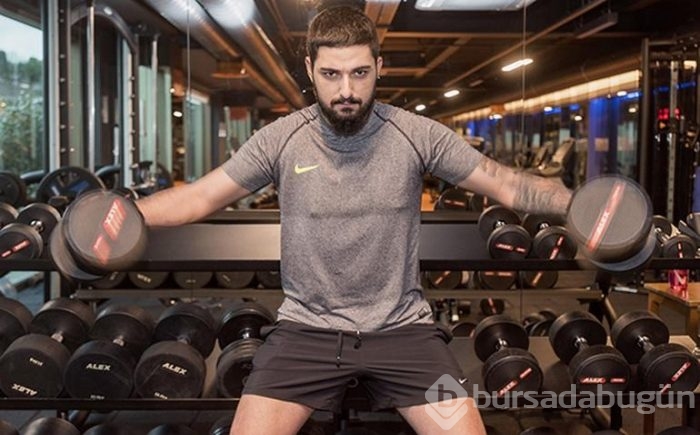 İdo Tatlıses: ''100 lirayla bir ay geçinmek zorunda kaldığımı bilirim''