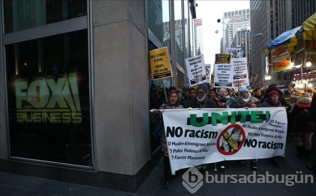 Cumhuriyetçi aday Trump New York'ta protesto edildi