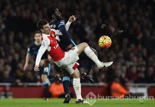 Mesut coştu Arsenal City'i yıktı!