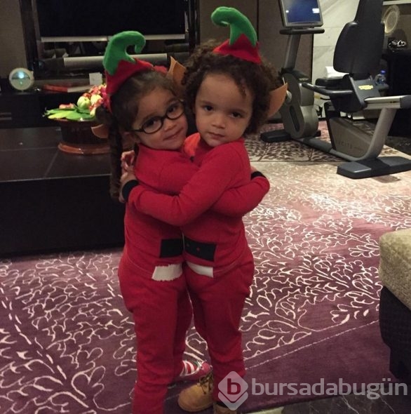 Mariah Carey'in mutlu aile tablosu...