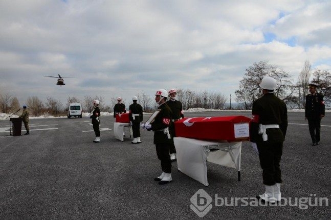 Bitlis'te şehitlere hazin tören 