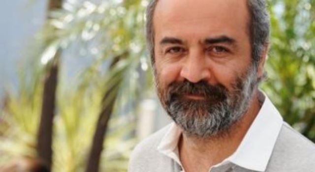 Ünlü sanatçıların gerçek yaşları sizi çok şaşırtacak!
