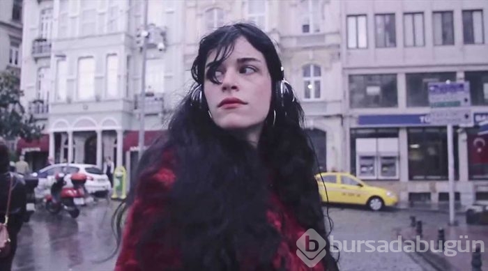 Kaan Tangöze ile görüşüyor mu?