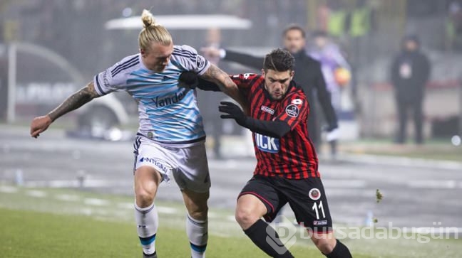 Süper Lig'in ilk yarısına damga vuran futbolcular 